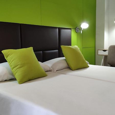 Huespedes Sa Font Hotel Ibiza Exterior foto
